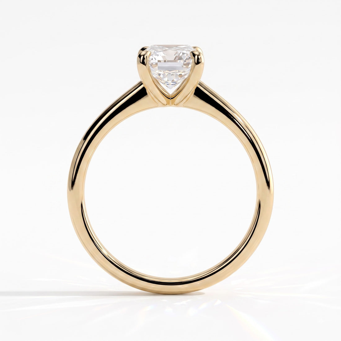 Pear lab-grown diamond solitaire engagement ring in 14K (585) yellow gold, side profile 