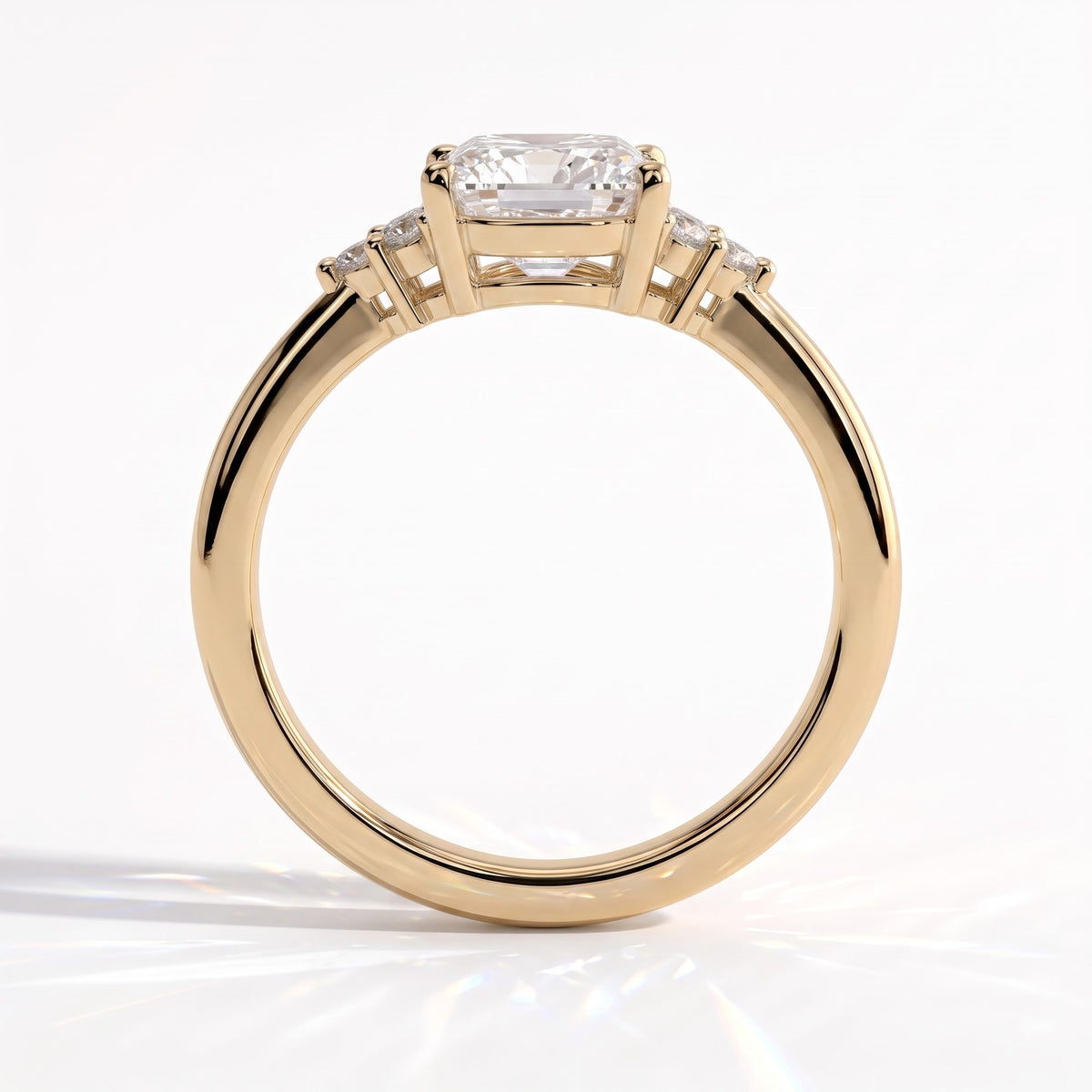 Pear lab-grown diamond halo engagement ring in 14K (585) yellow gold, side profile 