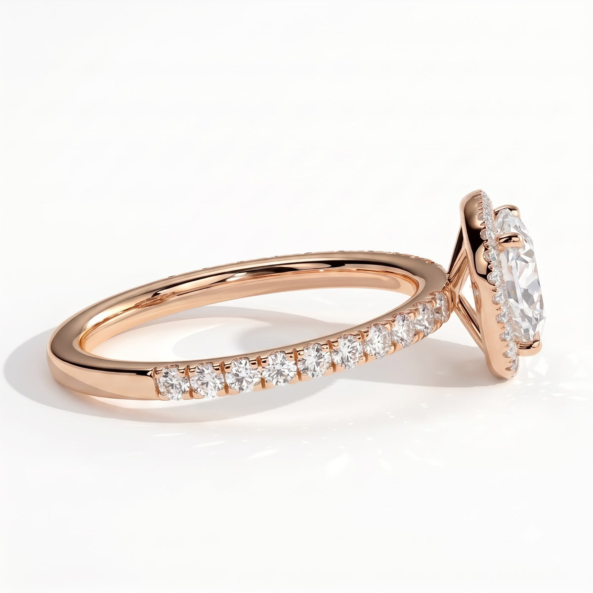 Cushion lab-grown diamond halo engagement ring in 14K (585) rose gold, detail view 