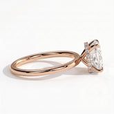 Elongated Cushion lab-grown diamond solitaire engagement ring in 14K (585) rose gold, detail view 