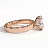 Elongated Cushion lab-grown diamond solitaire engagement ring in 18K (750) rose gold, detail view 