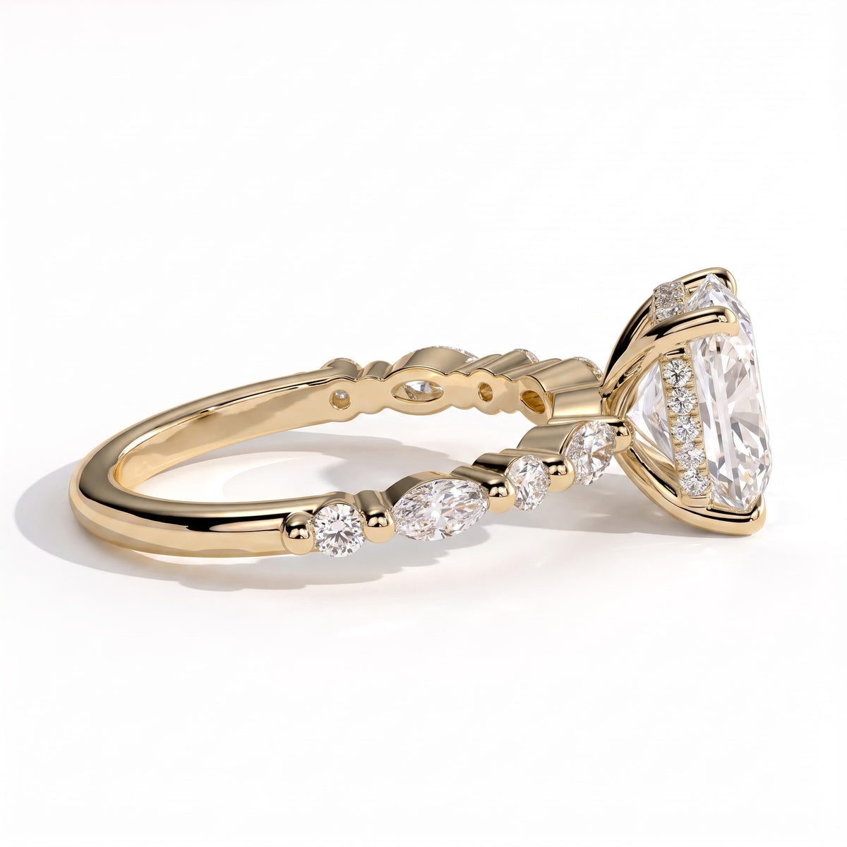 Elongated Cushion lab-grown diamond halo engagement ring in 14K (585) yellow gold, detail view 