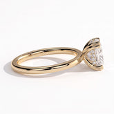 Elongated Cushion lab-grown diamond solitaire engagement ring in 18K (750) yellow gold, detail view 