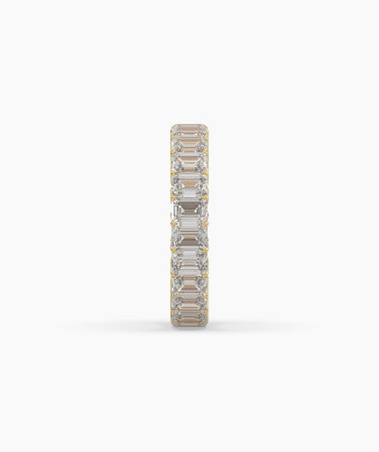 Joline emerald-cut lab-grown diamond eternity ring in 585 yellow gold, side profile view 