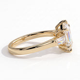 Elongated Hexagon lab-grown diamond three-stone engagement ring in 14K (585) yellow gold, detail view 