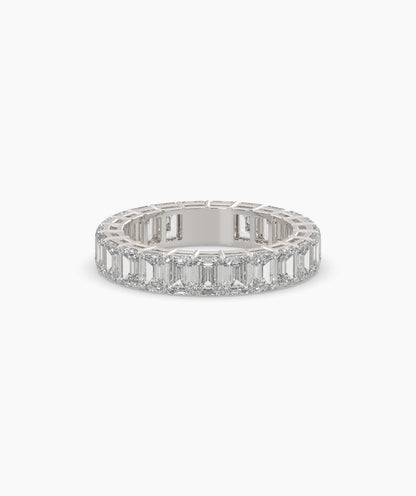 Joline emerald-cut lab-grown diamond eternity ring in 585 white gold, front view 