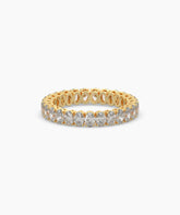 Anina oval lab-grown diamond eternity ring in 585 yellow gold, front view 
