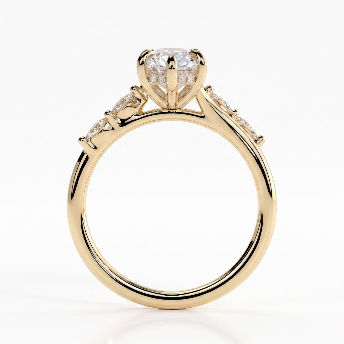 Galene Radiant Hidden Halo Ring 585 Yellow Gold upright 