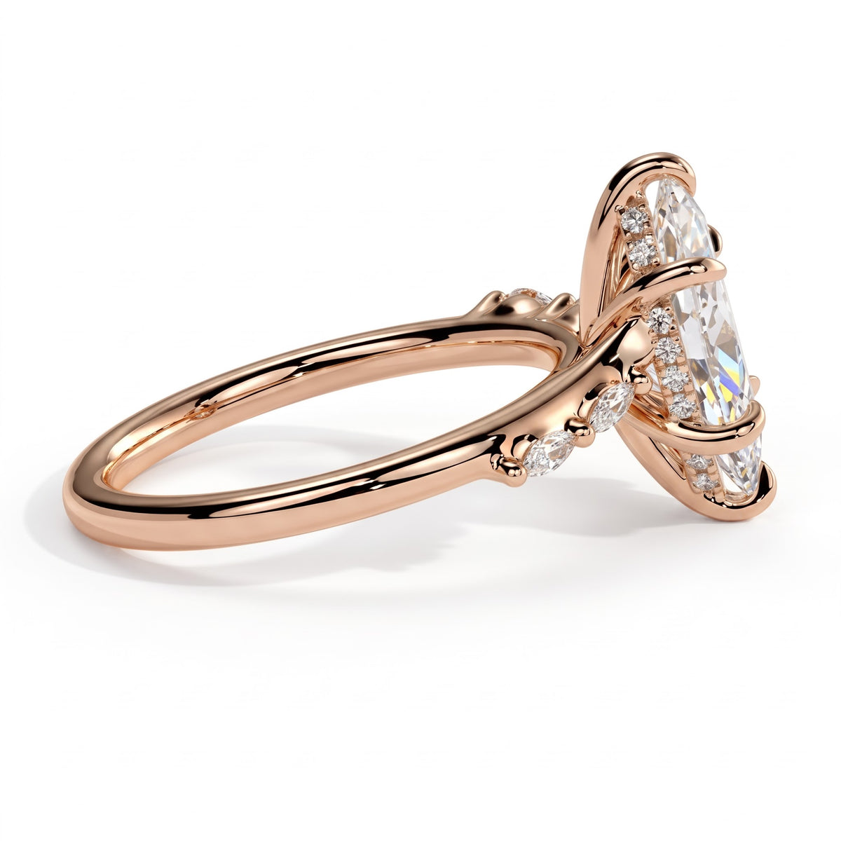 Marquise lab-grown diamond halo engagement ring in 18K (750) rose gold, detail view 