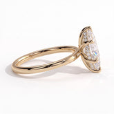 Marquise lab-grown diamond solitaire engagement ring in 14K (585) yellow gold, detail view 