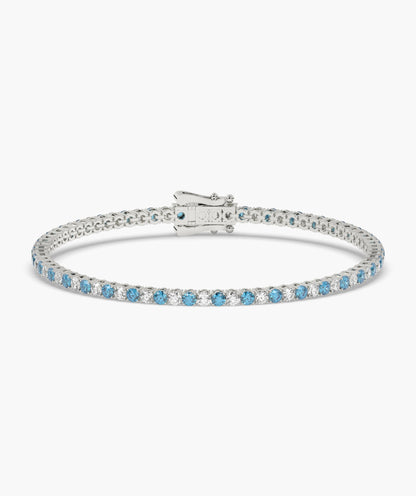 Isola Tennisarmband mit blauen und weißen runden Labordiamanten aus 585 Weißgold, Vorderansicht 
