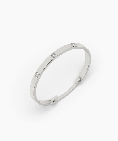 Marielle Armreif mit runden Labordiamanten aus 585 Weißgold, Schrägansicht 