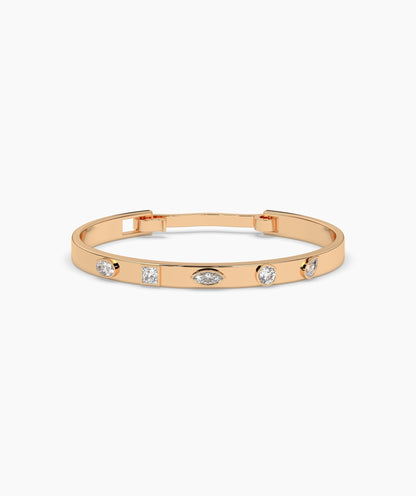 Coralie Armreif mit Labordiamanten in verschiedenen Schliffformen aus 585 Roségold, Vorderansicht 