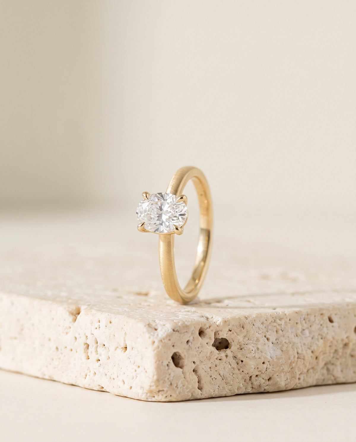 Oval diamond engagement ring | BEUSÉA