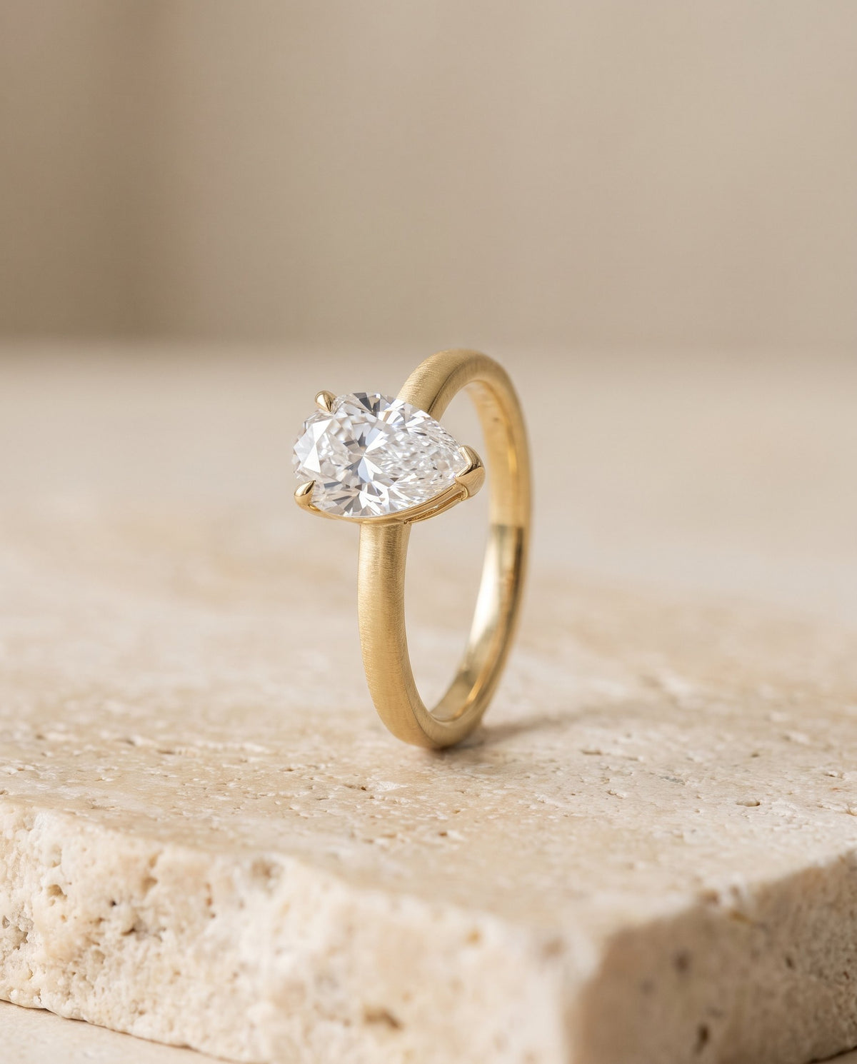 Pear diamond engagement ring | BEUSÉA