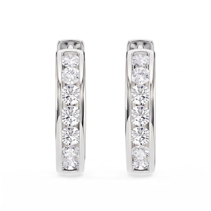Paloma Huggie-Creolen rund mit Diamanten in Kanalfassung │ Ø 12 mm