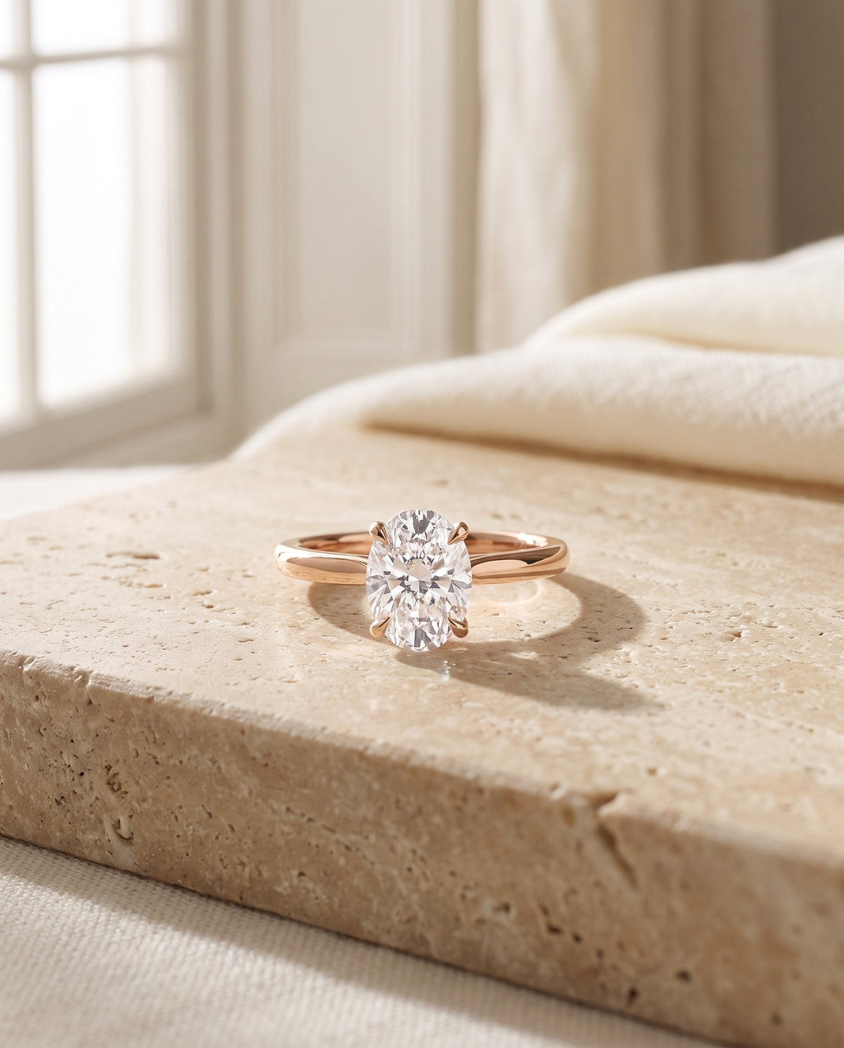 Rose gold engagement ring | BEUSÉA