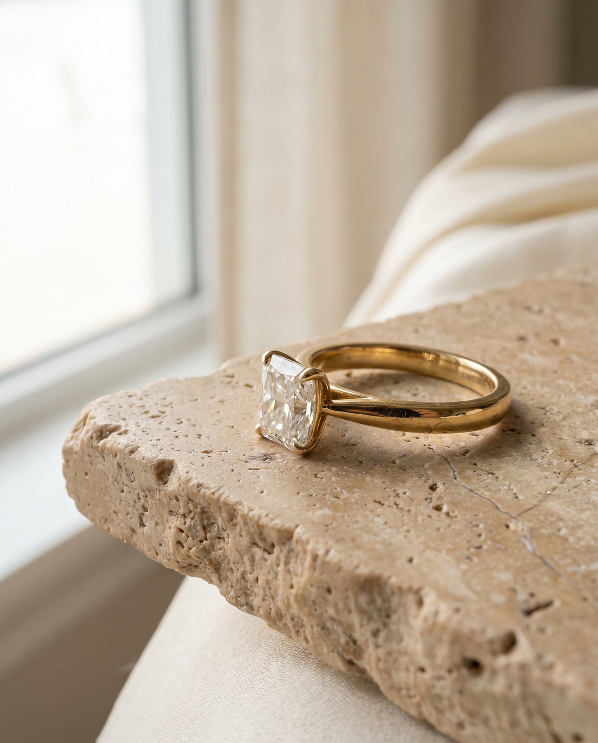 Radiant cut diamond engagement ring | BEUSÉA