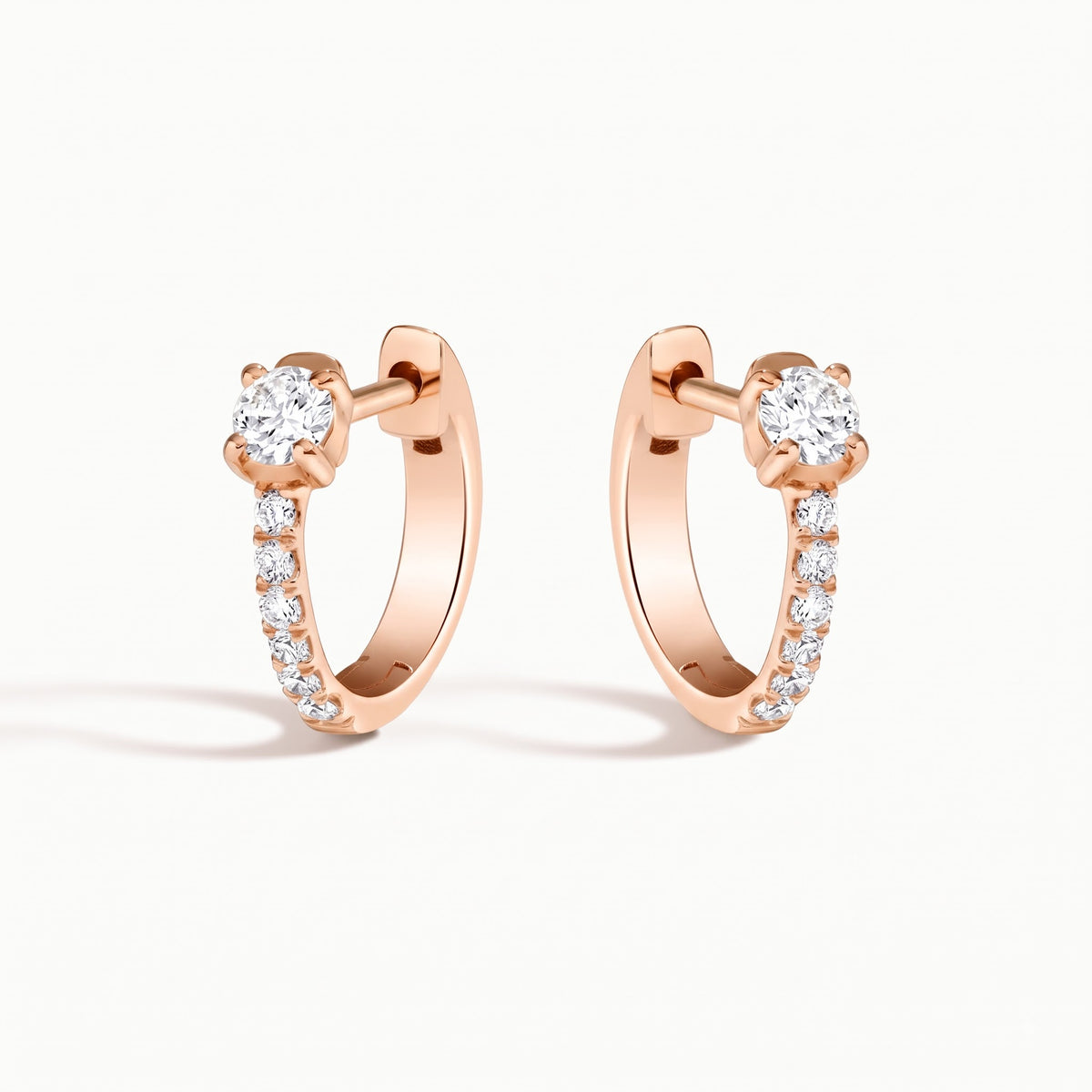 Lilou Round Solitaire Pavé Diamond Huggie Hoop Earrings │ Ø 9mm