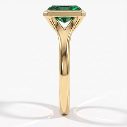 Fancy Vivid Green radiant lab-grown diamond bezel ring in 14K (585) yellow gold, side profile 