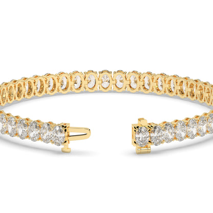 Fabienne Tennisarmband mit Labordiamanten im Ovalschliff aus 585 Gelbgold, Verschluss geöffnet, Detailansicht 