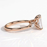 Radiant lab-grown diamond halo engagement ring in 14K (585) rose gold, detail view 