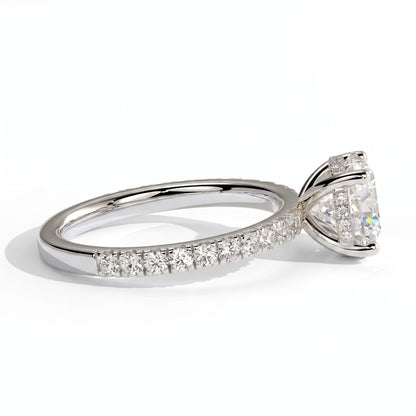 Round lab-grown diamond halo engagement ring in 950 platinum, detail view 