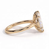Marquise lab-grown diamond solitaire engagement ring in 14K (585) yellow gold, detail view 