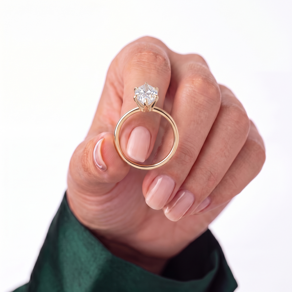 Nadine Dutch Marquise Solitaire Ring 585 White Gold held in hand 