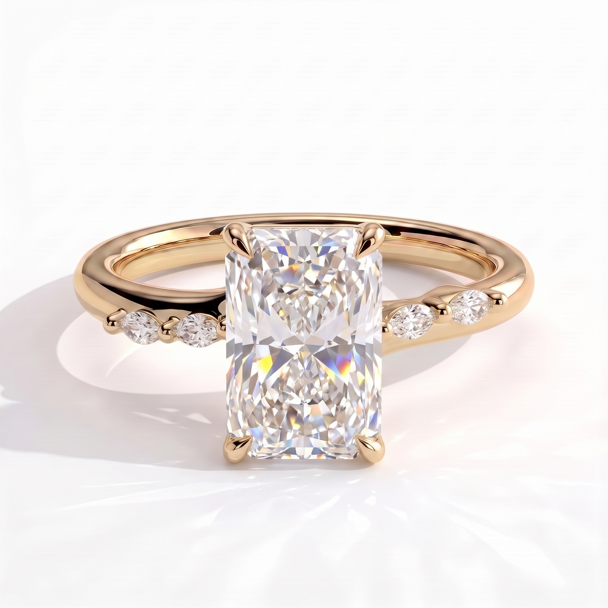Galene Radiant Hidden Halo Ring 750 Yellow Gold front 