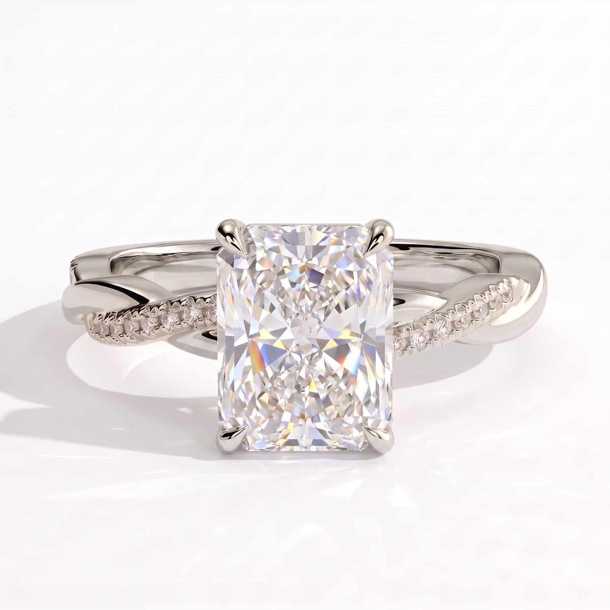Thyra Radiant Hidden Halo Ring 950 Platinum front 