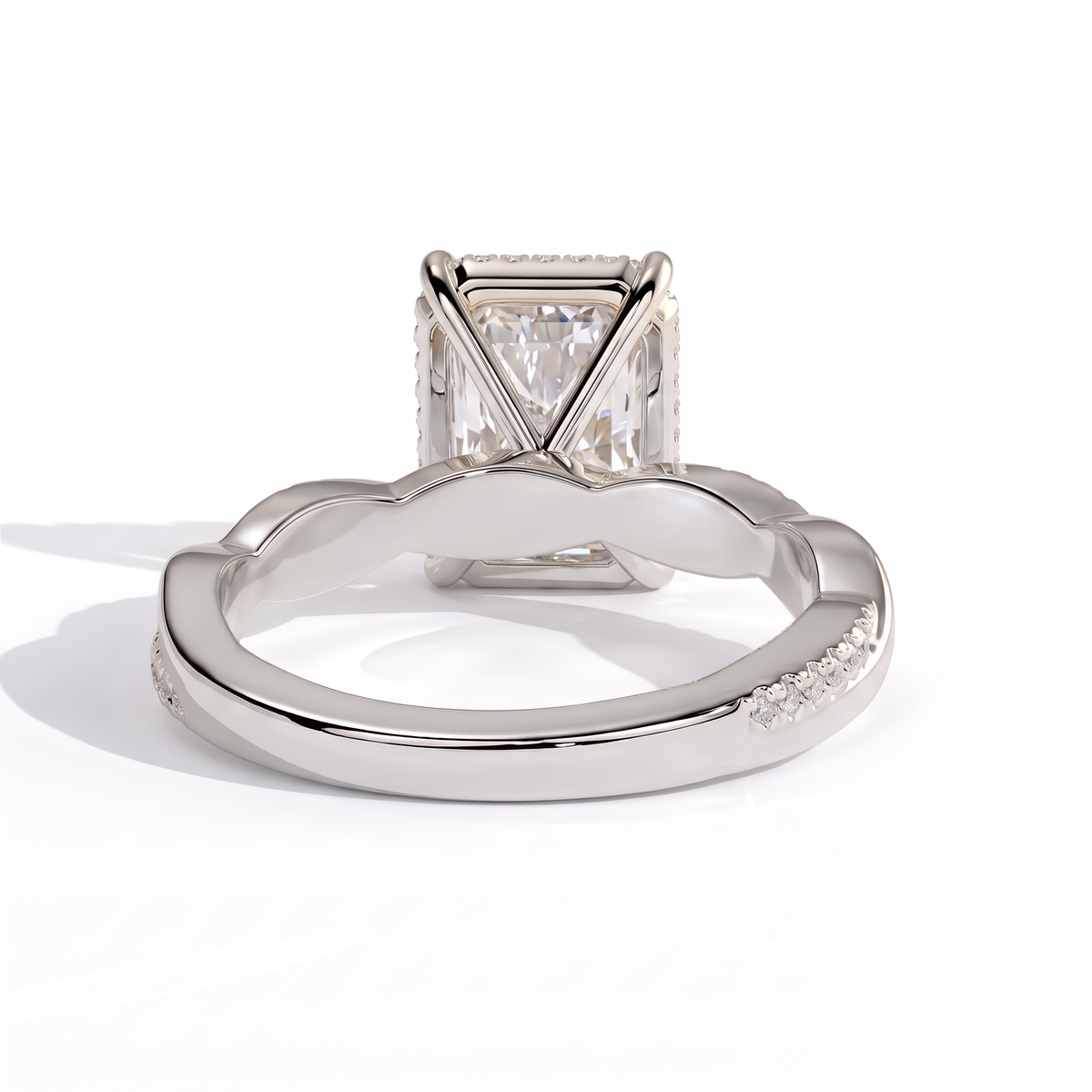Thyra Radiant Hidden Halo Ring 950 Platinum back view 