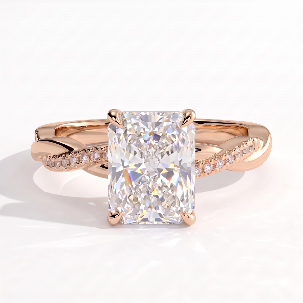 Thyra Radiant Hidden Halo Ring 585 Rose Gold front 