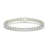 Ilona Tennisarmband mit Labordiamanten im Brillantschliff aus 585 Weißgold, Vorderansicht 
