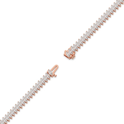 Imke Tennisarmband mit Labordiamanten im Marquiseschliff (schräg gesetzt) aus 585 Roségold, volle Länge, Diagonalansicht 