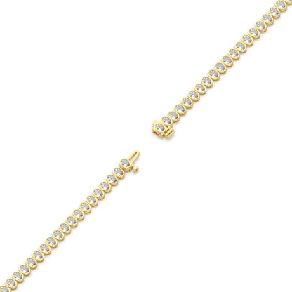 Magda Tennisarmband mit Labordiamanten im Ovalschliff mit Zargenfassung aus 585 Gelbgold, volle Länge, Diagonalansicht 