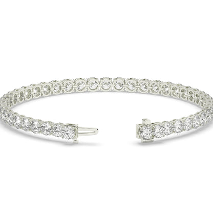 Mareike Tennisarmband mit Labordiamanten im Brillantschliff aus 585 Weißgold, Verschluss geöffnet, Detailansicht 