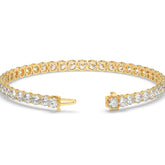Mareike Tennisarmband mit Labordiamanten im Brillantschliff aus 585 Gelbgold, Verschluss geöffnet, Detailansicht 
