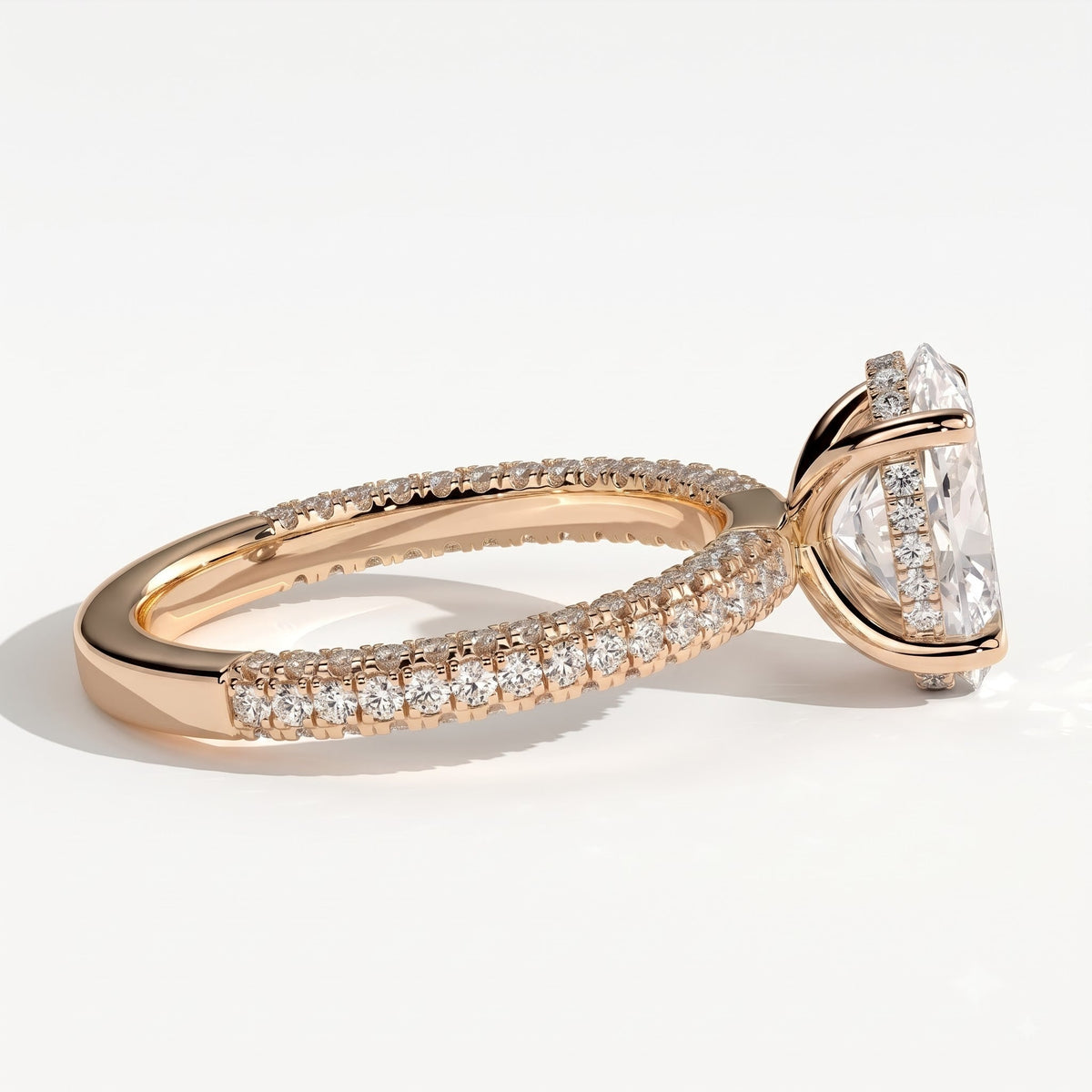 Oval lab-grown diamond halo engagement ring in 14K (585) rose gold, detail view 