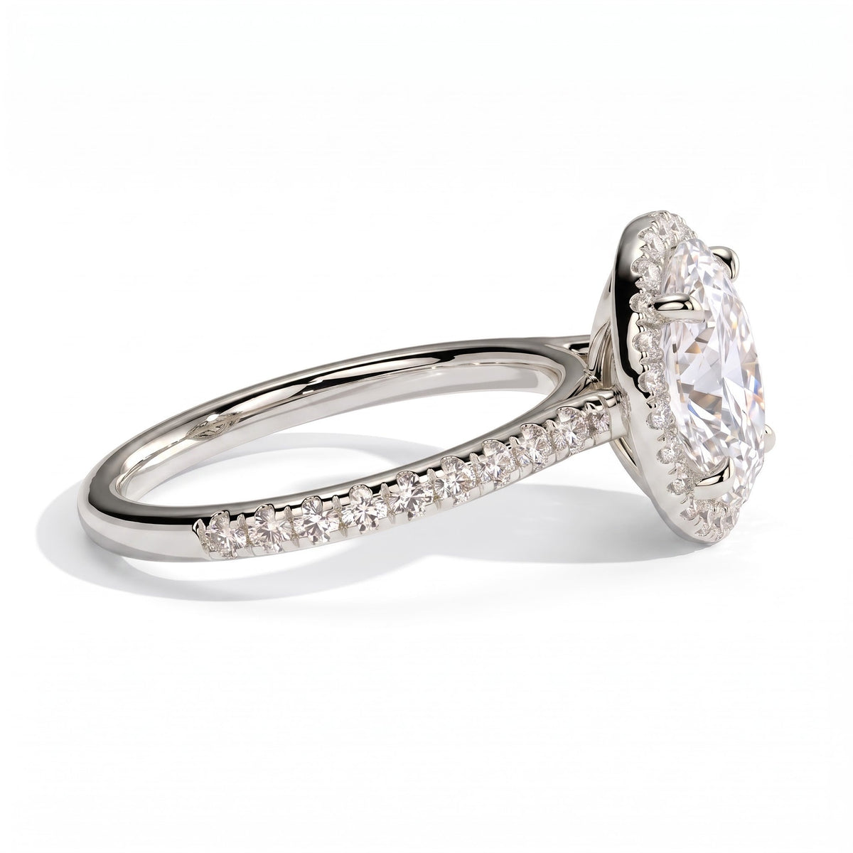 Oval lab-grown diamond halo engagement ring in 14K (585) white gold, detail view 