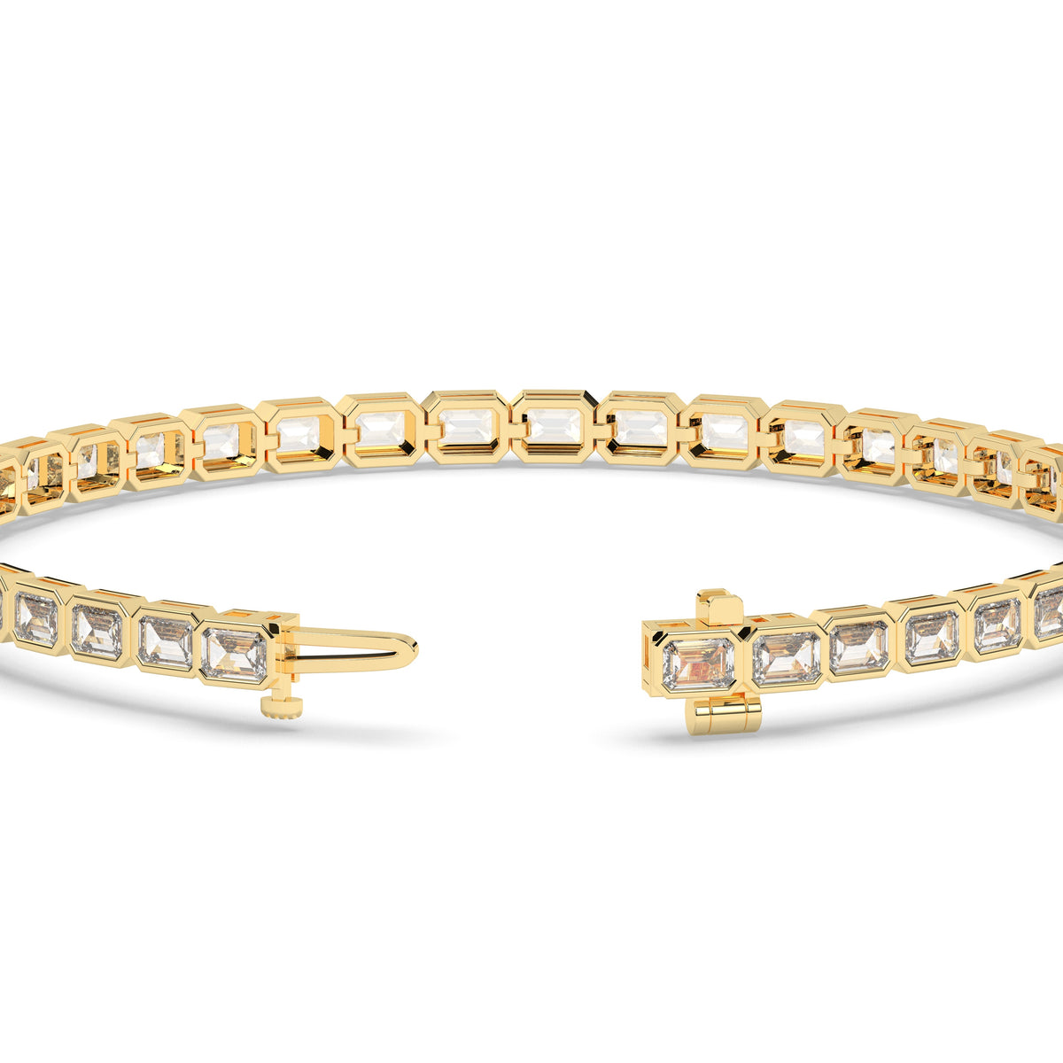 Noa Tennisarmband mit Labordiamanten im Smaragdschliff mit Zargenfassung aus 585 Gelbgold, Verschluss geöffnet, Detailansicht 