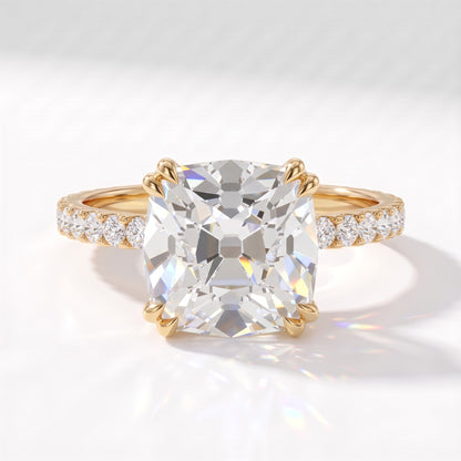 Old mine cushion lab-grown diamond vintage solitaire engagement ring with pavé band in 18K (750) yellow gold, front view 