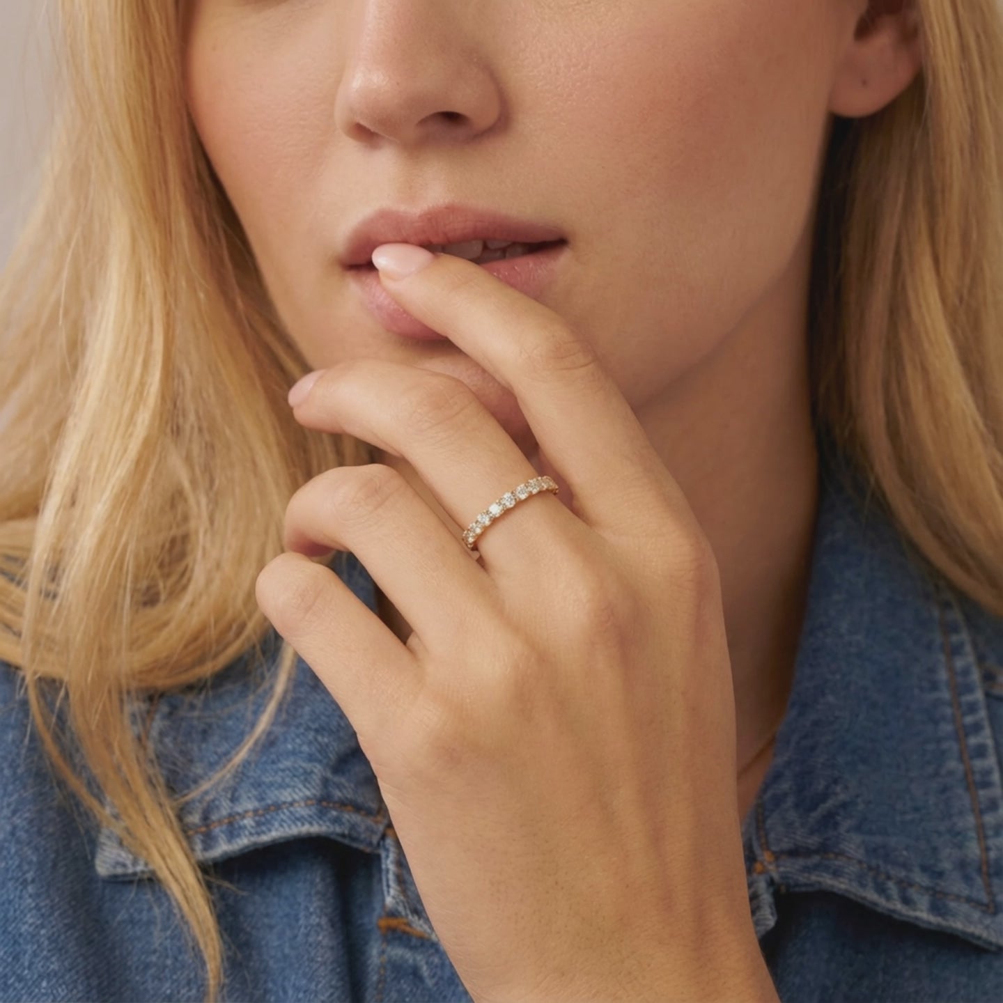 Aurora Runder Eternity Ring 