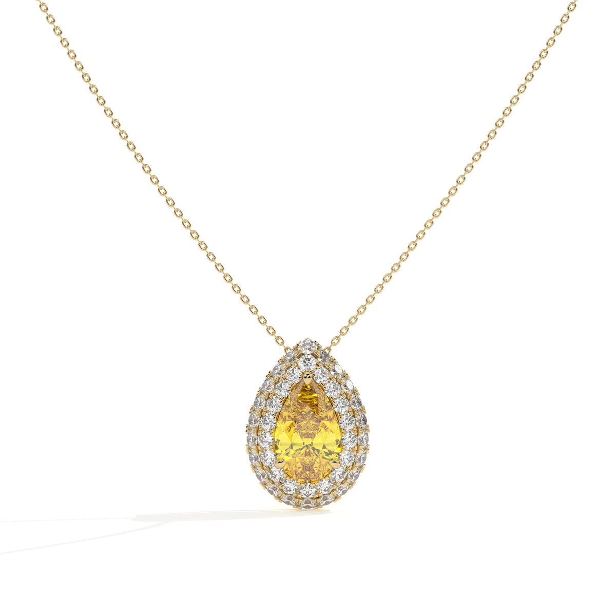 Solène Doppel-Halo-Halskette mit gelbem Labordiamanten im Tropfenschliff aus 585 Gelbgold, Vorderansicht 
