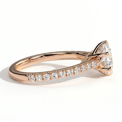 Round lab-grown diamond halo engagement ring in 18K (750) rose gold, detail view 